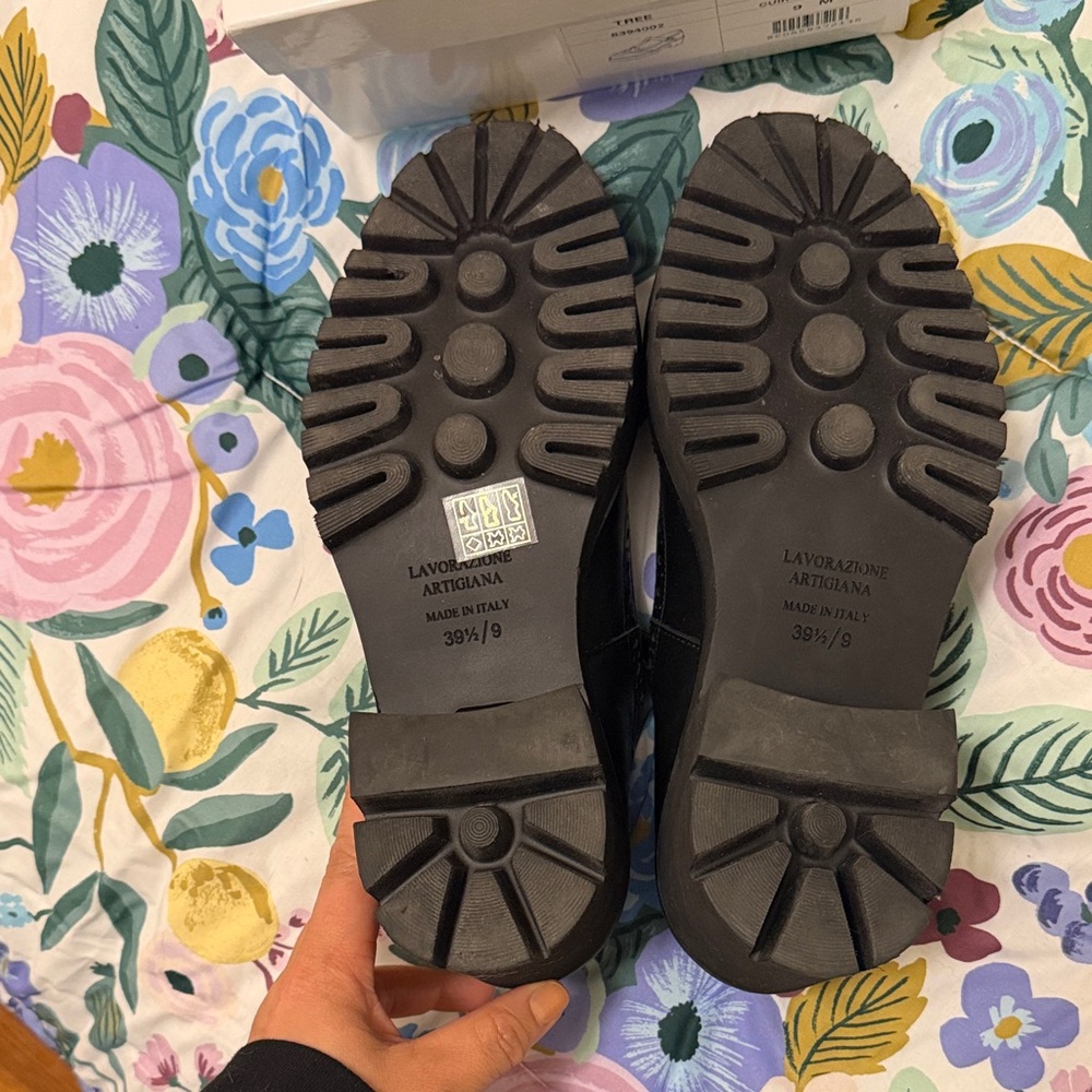 La Canadienne Chunky T-Strap Platform Mary Jane in Black size 9 - Picture 5 of 7